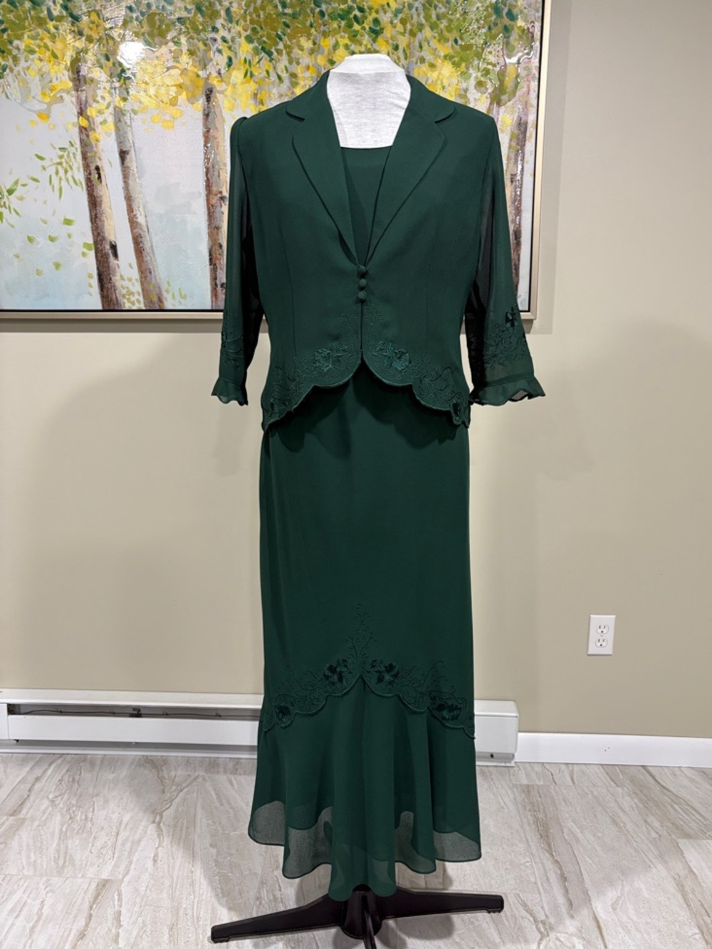 Elegant Dark Green Women's Dress Set - Size 16